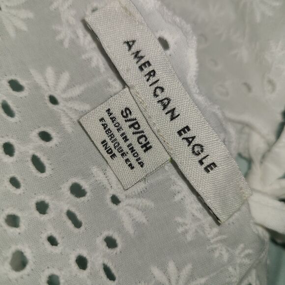 American Eagle White Eyelet Romper Boho Flutter Sleeve Sz S Beach Cottagecore - Picture 3 of 12